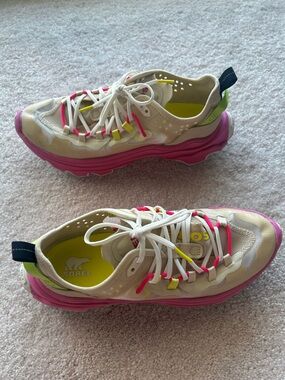 Sorel Cream Trail Sneaker with Pink Midsole and Neon Accents